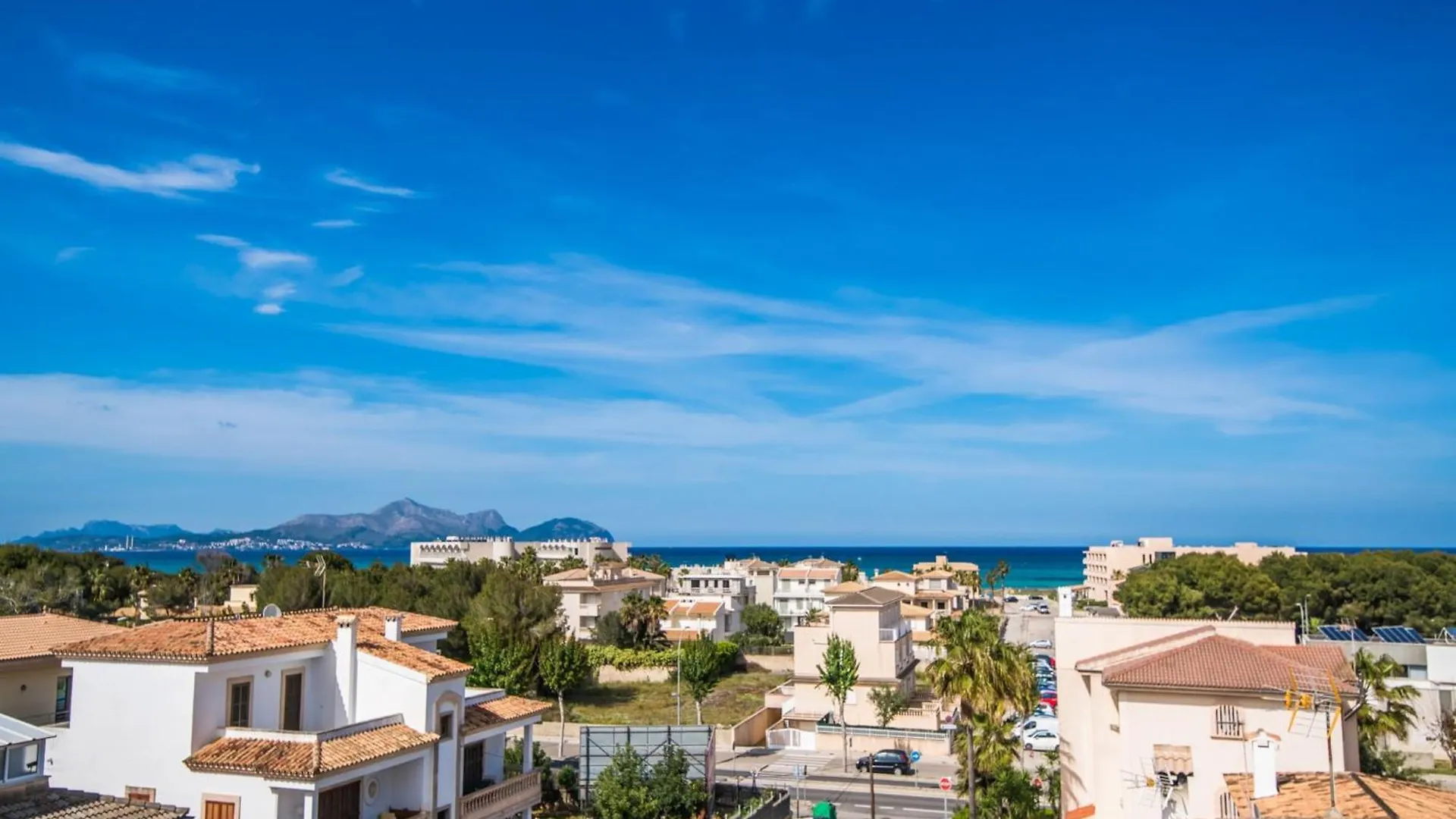 Charming Holiday Home With Terrace Can Picafort  Apartment