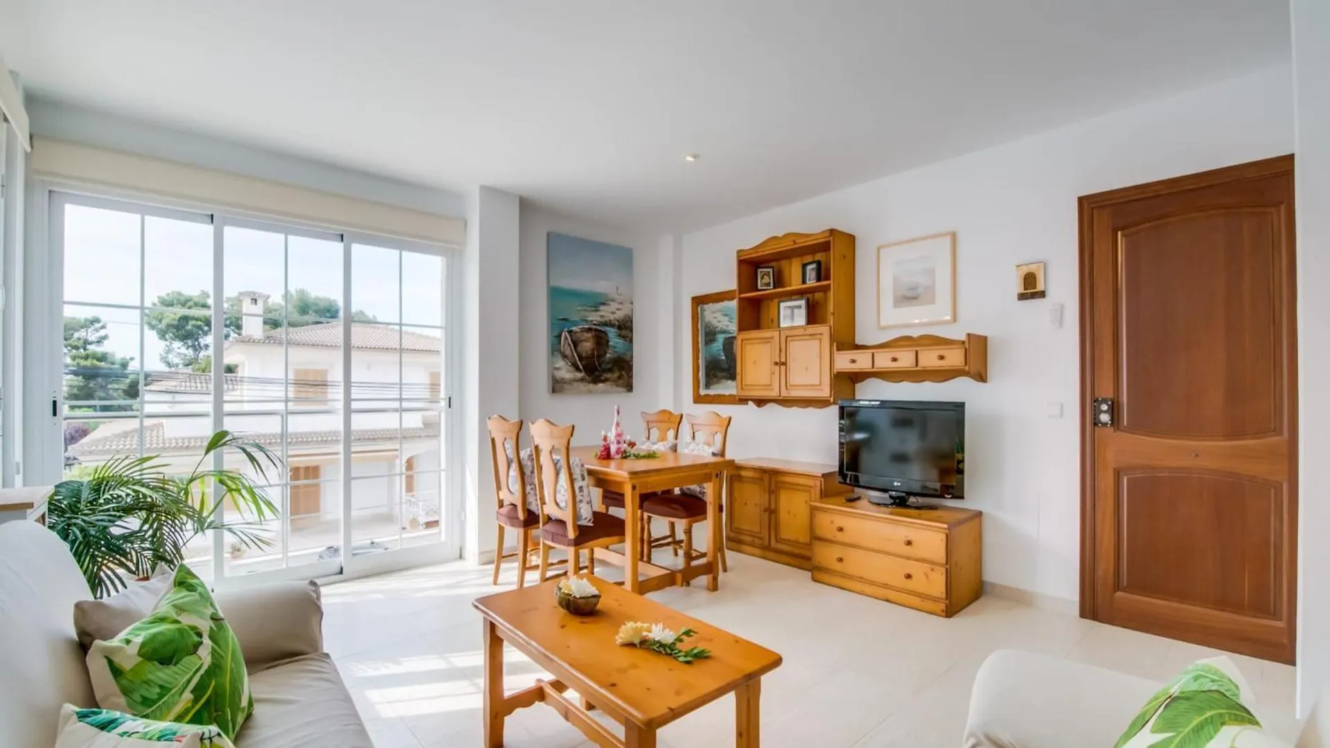 Charming Holiday Home With Terrace Can Picafort  Apartment Can Picafort (Mallorca)